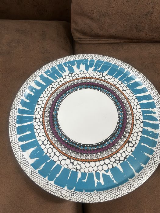 2 подноса больших zara