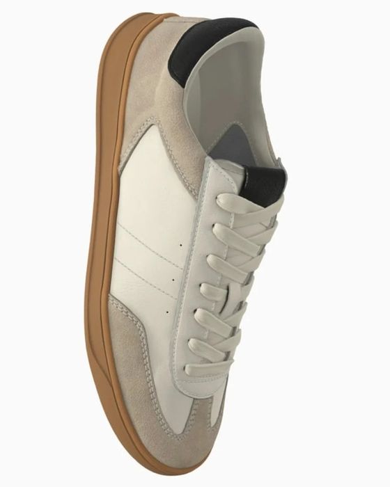 Кроссовки женские р 39