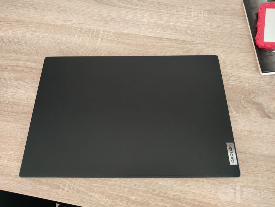 Lenovo V15 aybi yuq
