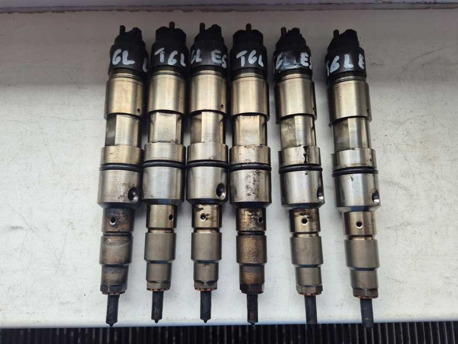 Injector Bosch camion MAN TGX D2676 D2066 CP3 Euro 5 - Piese camioane