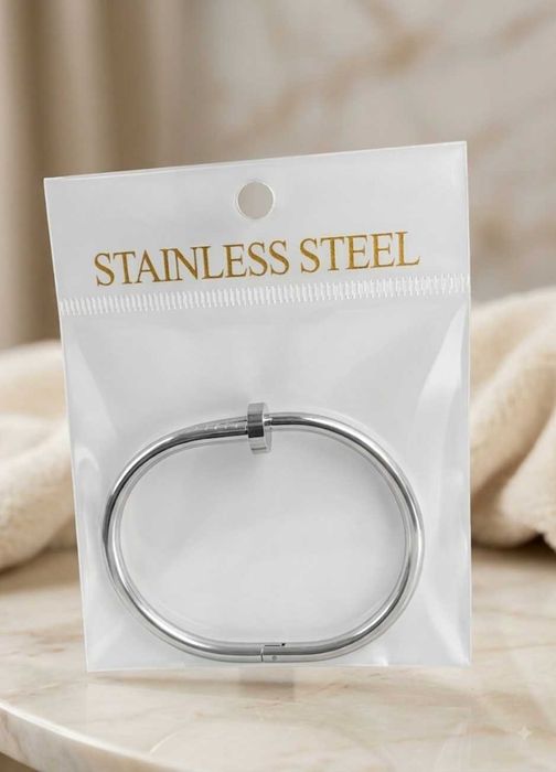 Стилна Твърда Гривна "Пирон" – Stainless Steel