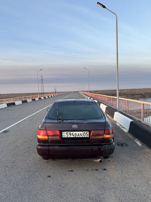 Toyota Carina E 1994