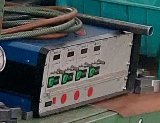 Шприц машина ENGEL, с оборудване