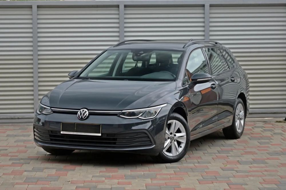 Volkswagen Golf Volkswagen Golf 8 Variant Style 2.0 TDI 115 CP, Manual, ACC, LED