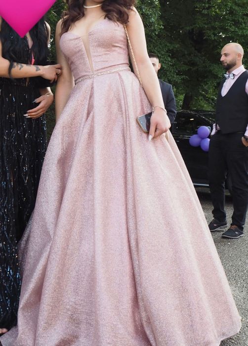 търси своята принцеса