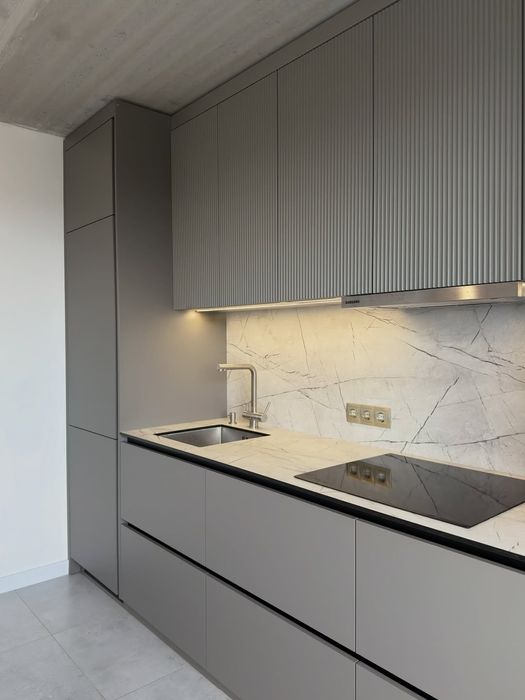 Кухня мебель 
Zamonaviy va si