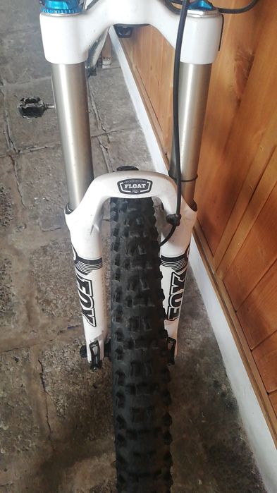 Велосипед Планински Shockblaze