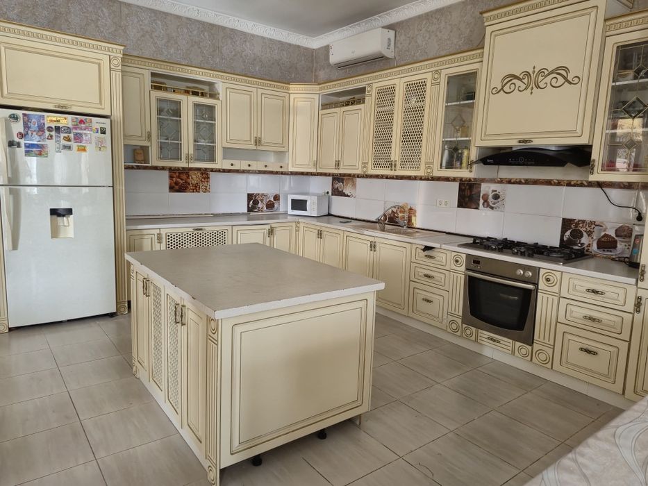 Кухонный гарнитур
