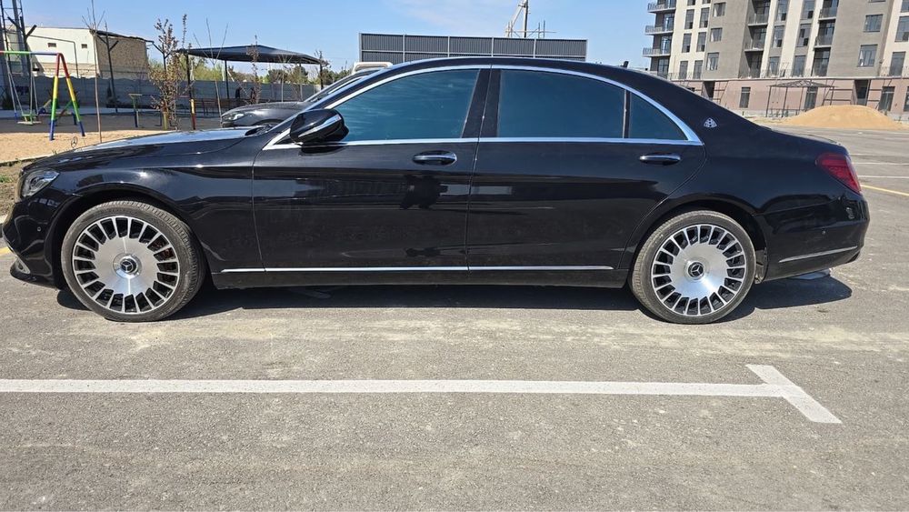 Тезз срочно сотиладиМерседес .состаяние хорошая. Седан бензин