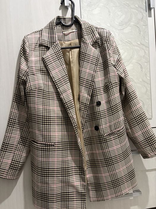 Женский пиджак в клетку бежевый оверсайз L XL