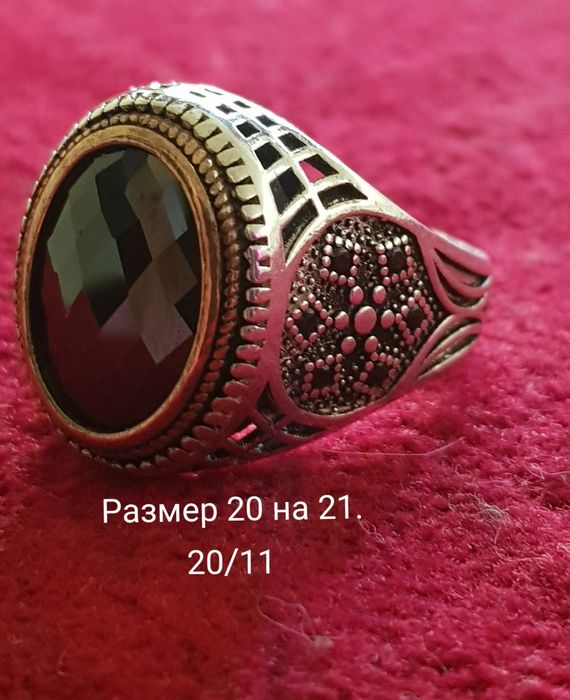Кольца мужские разные новые. Серебро 925 пробы. Цена за 1 грамм