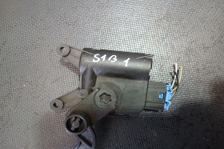 Motoras clapeta aeroterma 0132801341 1K0907511B 0132801341 1K0907511B