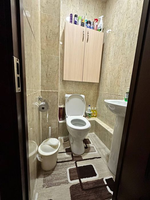 Юнусабад -14 3/5/9 ремонт сделан для себя, встроенная мебель остаётся