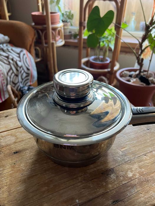 Oala cu capac BMN, diametru 19cm, compatibila pentru inductie