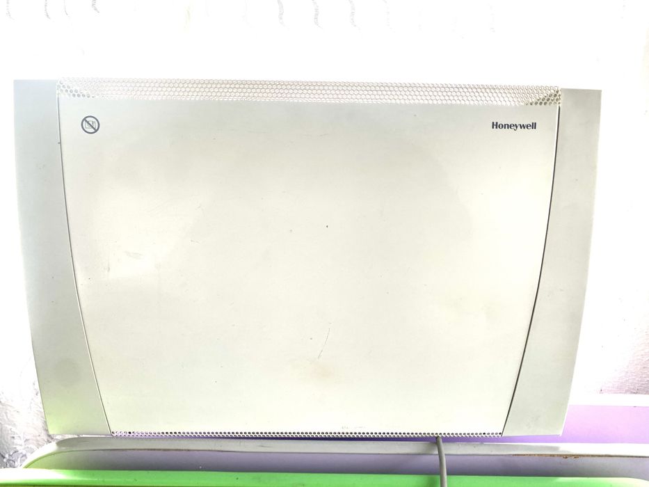 Конвертор за стена и земя