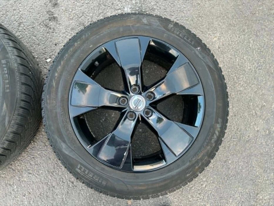 Roti Jante aliaj V-Spoke 5x108 Black Cauciucuri All-Season Iarna M+S 235 55 R18 Volvo XC40 XC60