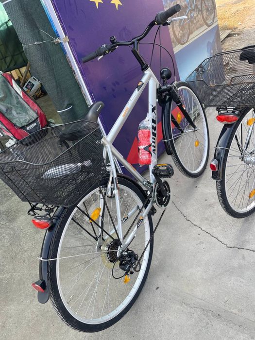 Germaniskiy alyumin rama velik sotiladi.