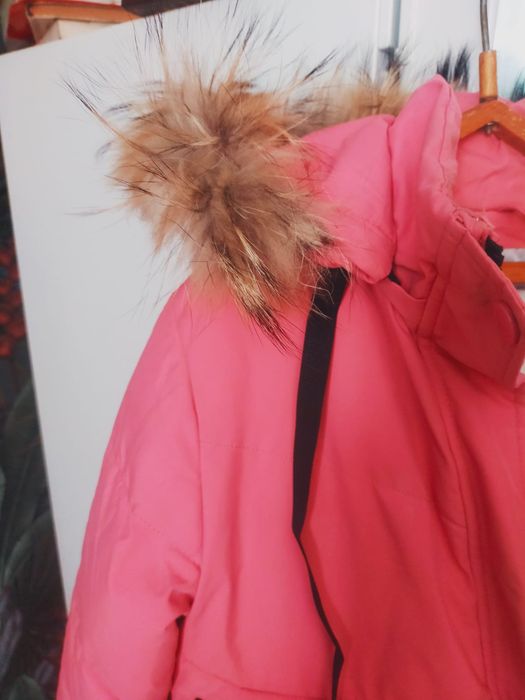 Продаю деткий пуховик