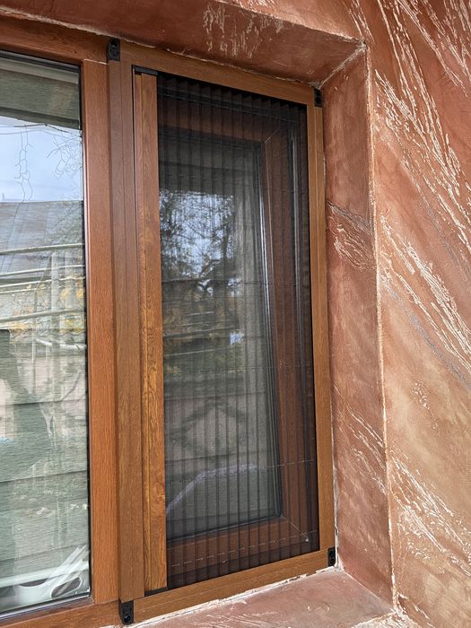 Plase de insecte tip plisse