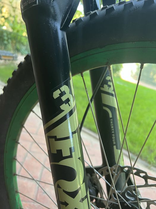 Vând fox 34 rhytim servisată