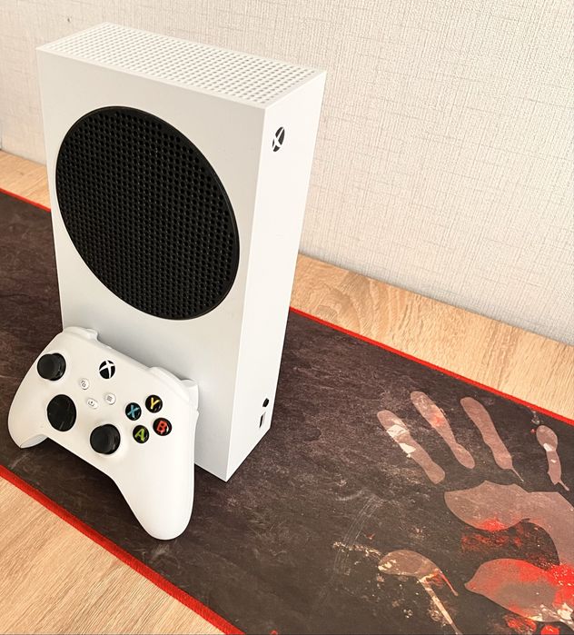 Игровая консоль Xbox Series S