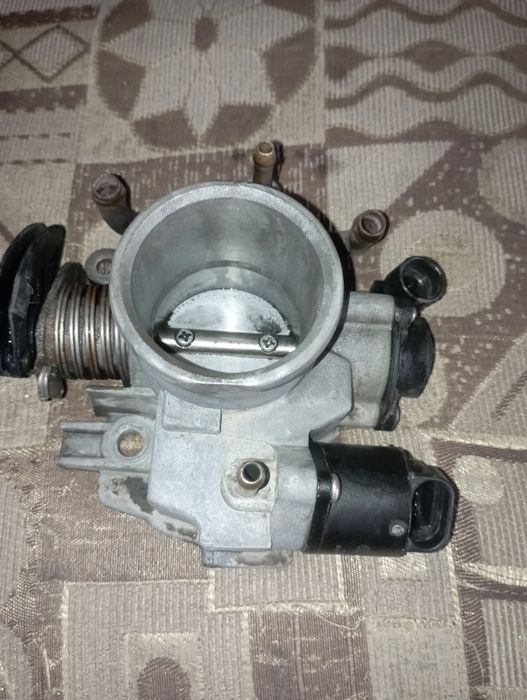 Дроселнизаслонка ваз 2114