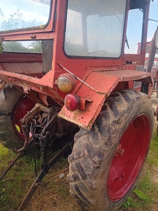 Tractor U650.