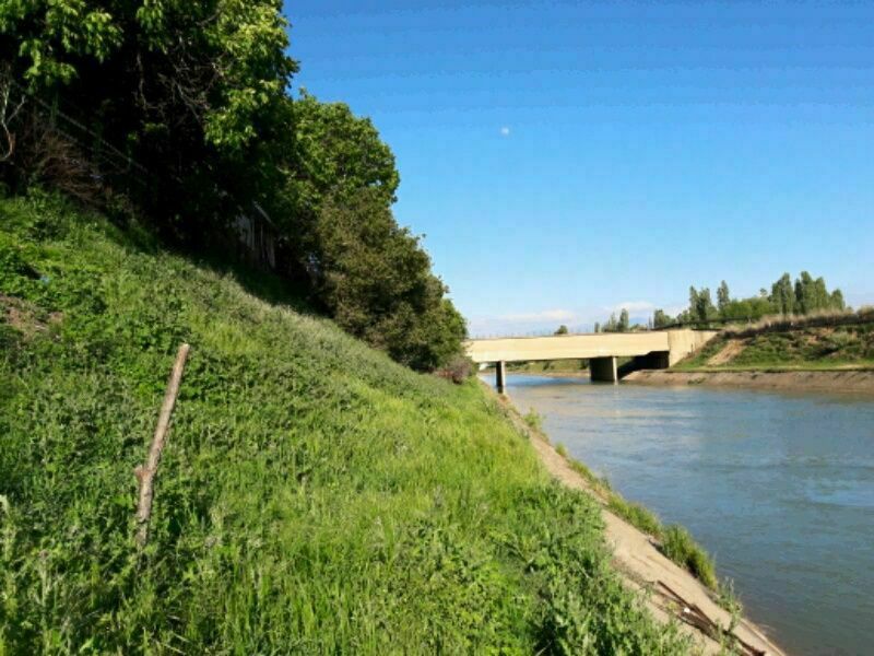 Прадается участок как дача 25.сотик