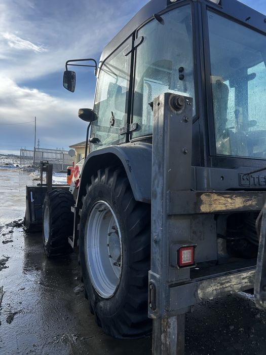 De vanzare buldoexcavator TEREX an 2016