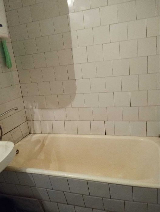 СРОЧНО прадается 2комнатная квартира,в Чирчике.