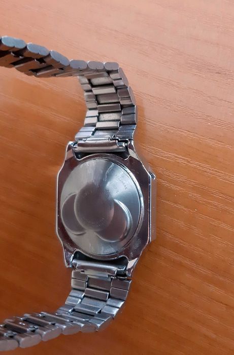 Часовник TIMEX H Cells