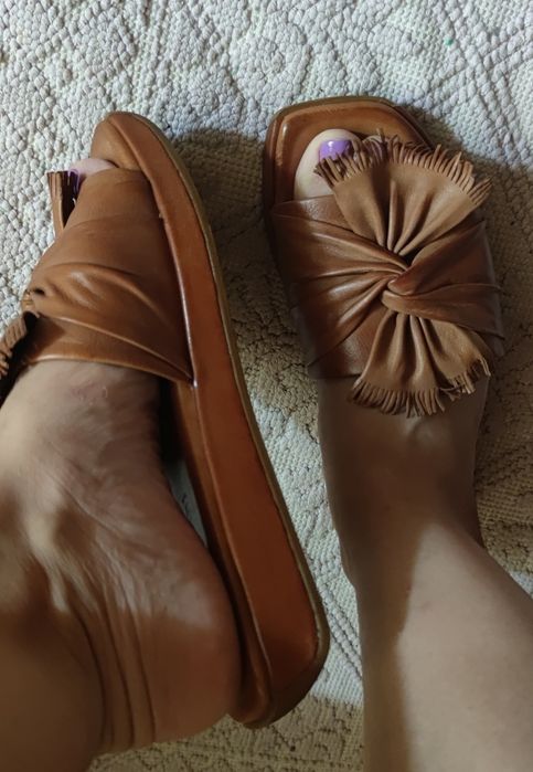 Papuci superbi piele Flavia Passini 37 Noi Vând/Schimb