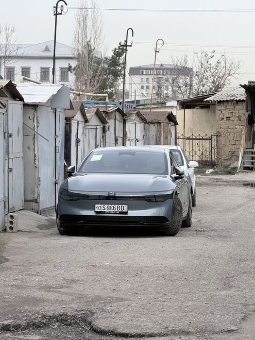 Zeekr 007 restailing, йили 2024. Пробег 30.000. Запас ход 688. Тозза