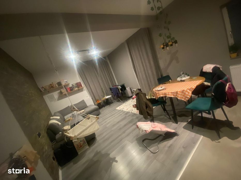 Apartament 2 camere, 60 mp, 2 balcoane, 1 parcare privată