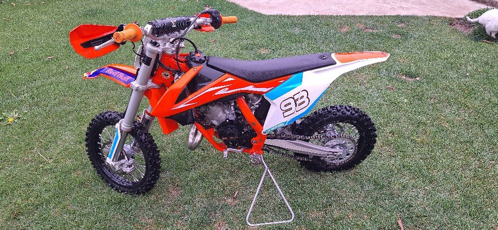 КТМ SX65
КТМ SX 65 - 2018г.
Купуван от Еди Мото,
Първи собственик
Реа