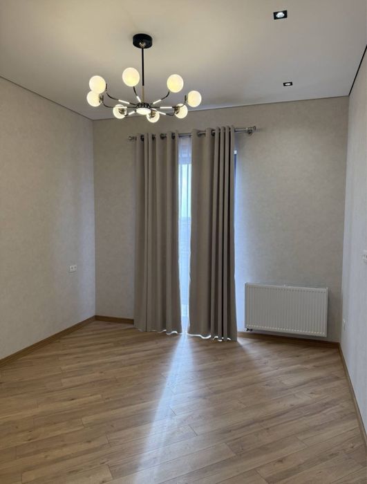 3/5/7 Буз-2 Эко базар 100м2