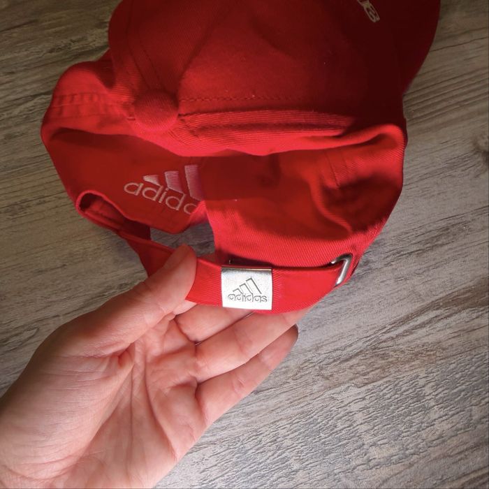 Adidas Bayern Munich - ориг шапка с козирка