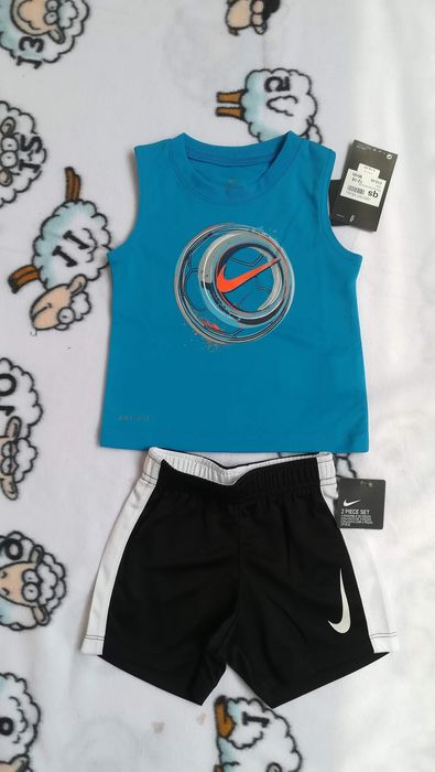 Детски комплект Nike 9-12 м