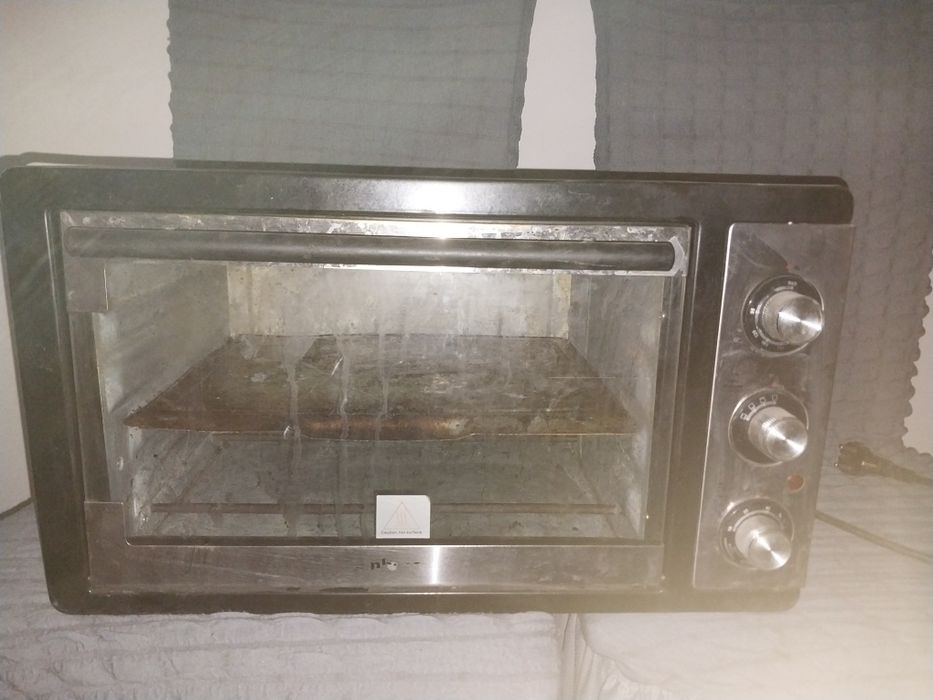 Духовка (электрпечь)