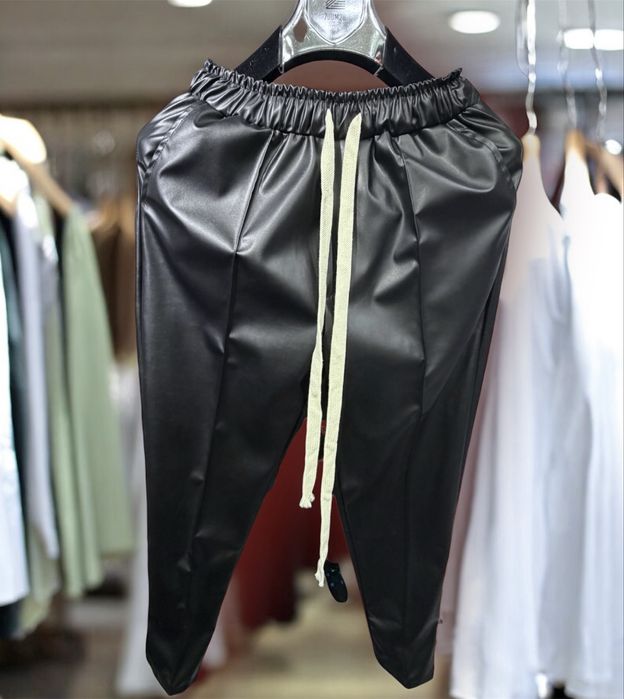 Pantaloni Piele eco cu Șireturi lungi! Calitate TOP!
