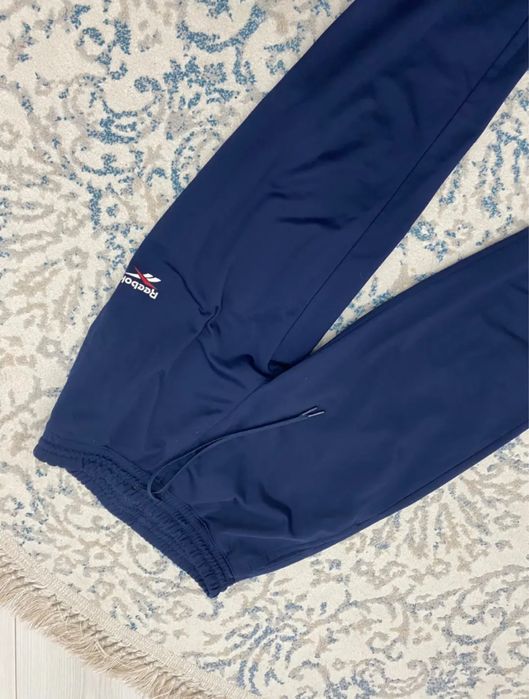 Reebok трико темно синий