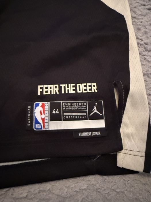 Jesey antetokoumpo