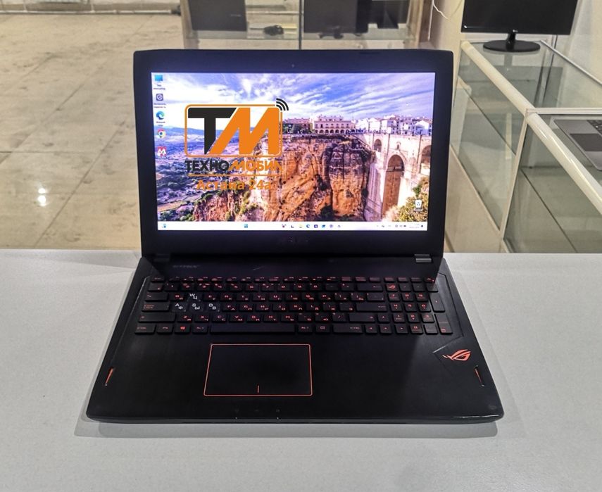 Ноутбук ASUS Strix 15" i7 7700HQ