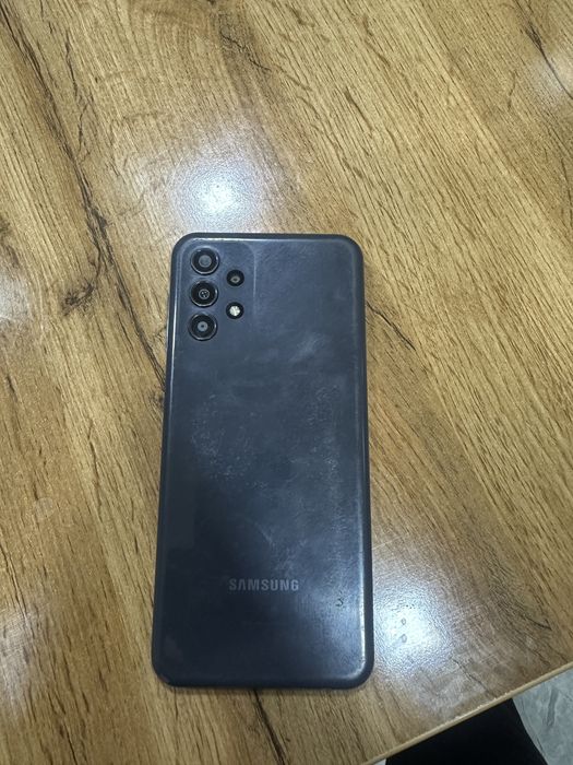 Samsung A13 sotiladi