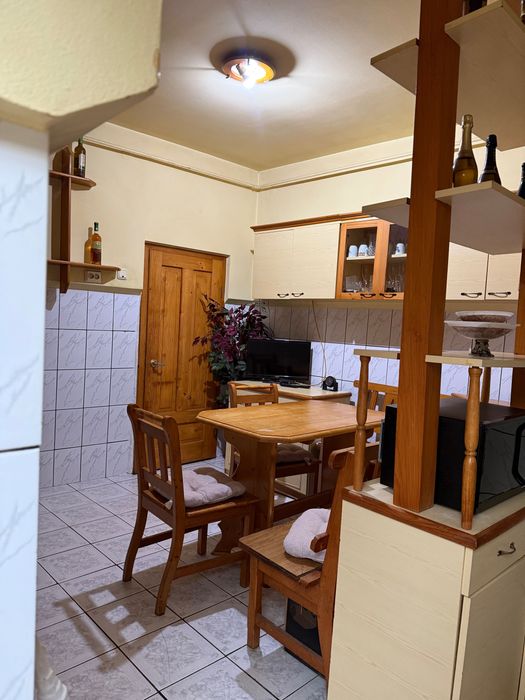 Casă la curte comuna ultracentral str Tudor Vladimirescu