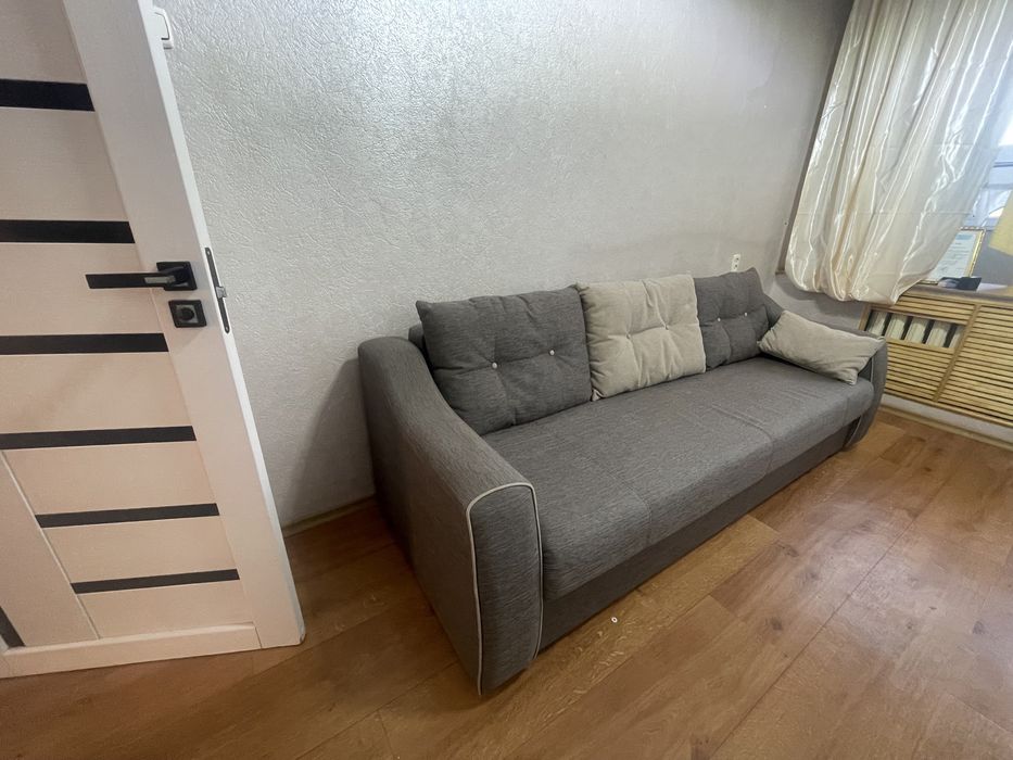 Диван, кровать продам