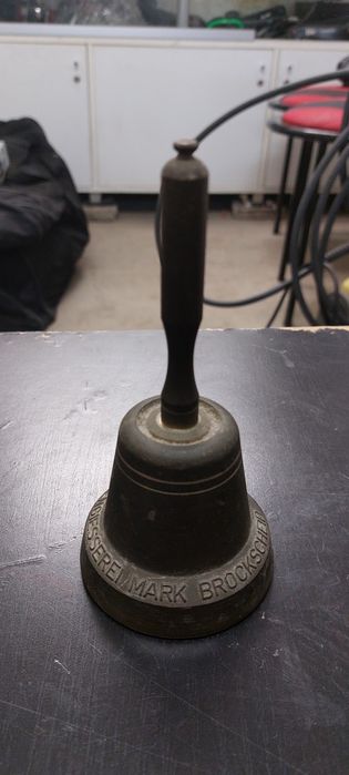 Продавам камбани от Германия