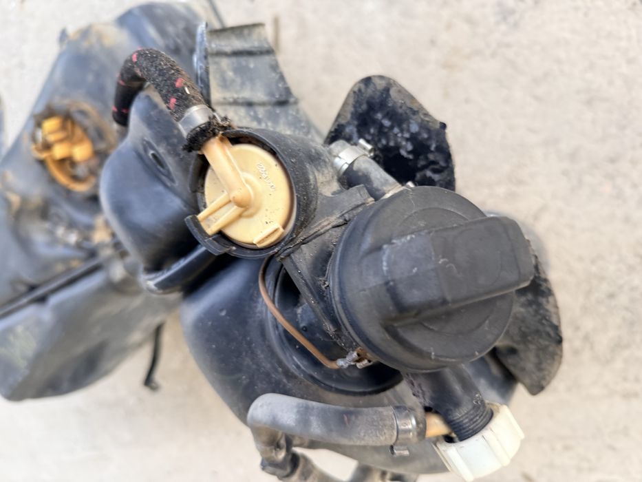 Бензобак ауди со станц 80 б4 в отличном сост