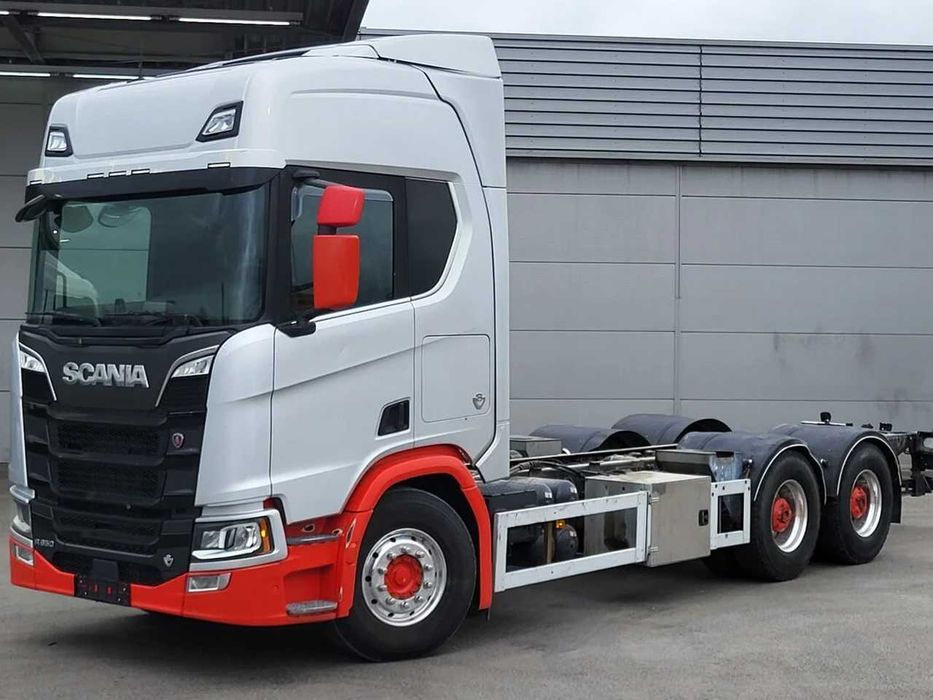 Шасси грузовика Scania R650