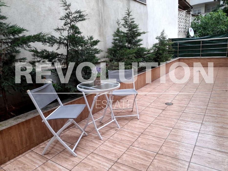 Дава се под наем Едностаен апартамент в Варна, Център - 40 кв.м за 475 € - Снимка #7